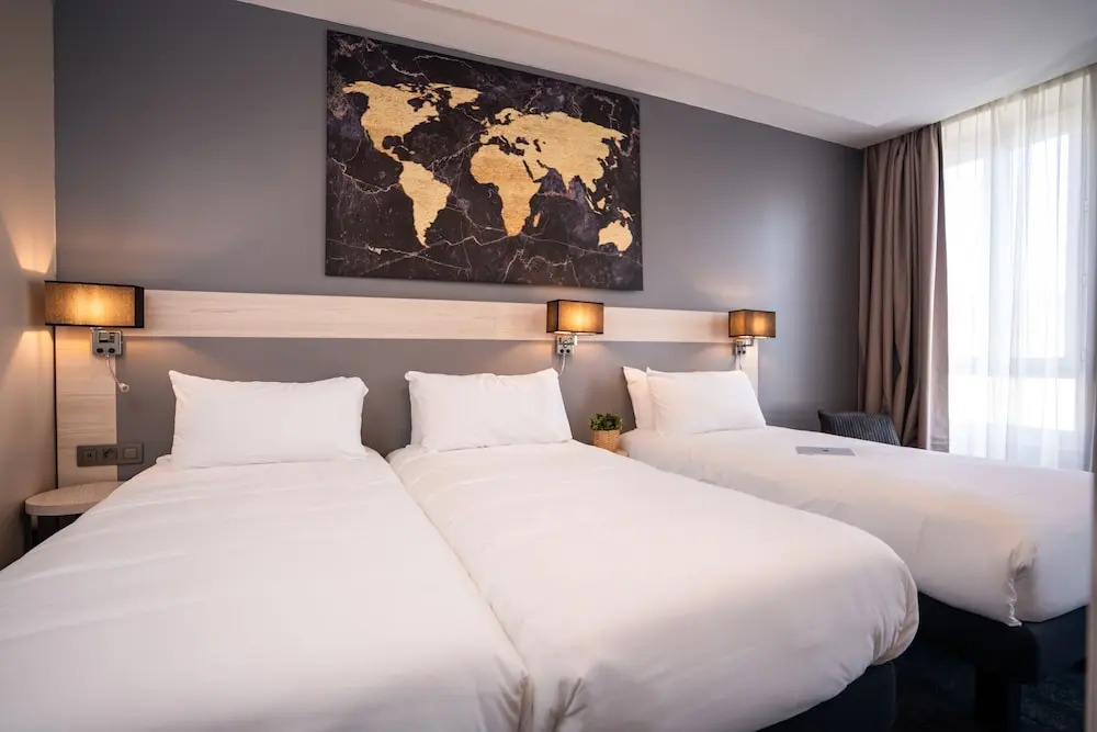 هتل نیس 4 ستاره